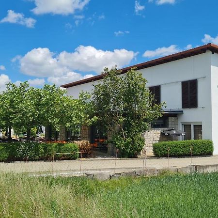 Landgasthof Waldhorn Bernstadt  Ngoại thất bức ảnh